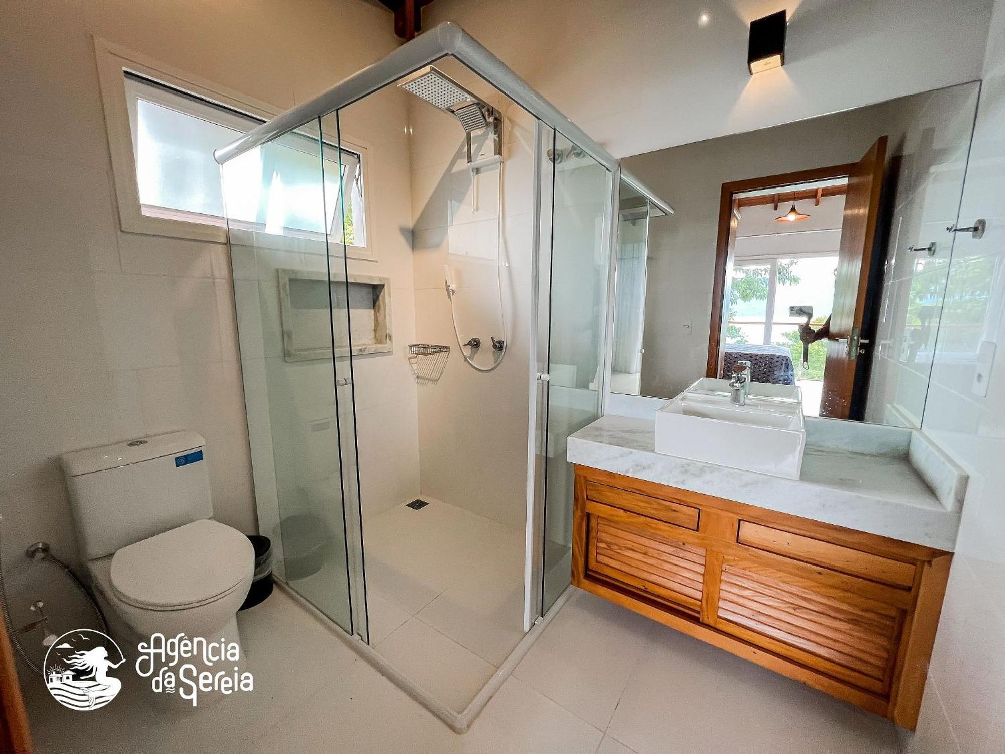 Linda Casa Com Vista Incrivel Em Condominio No Sul Da Ilha 일랴벨라 외부 사진