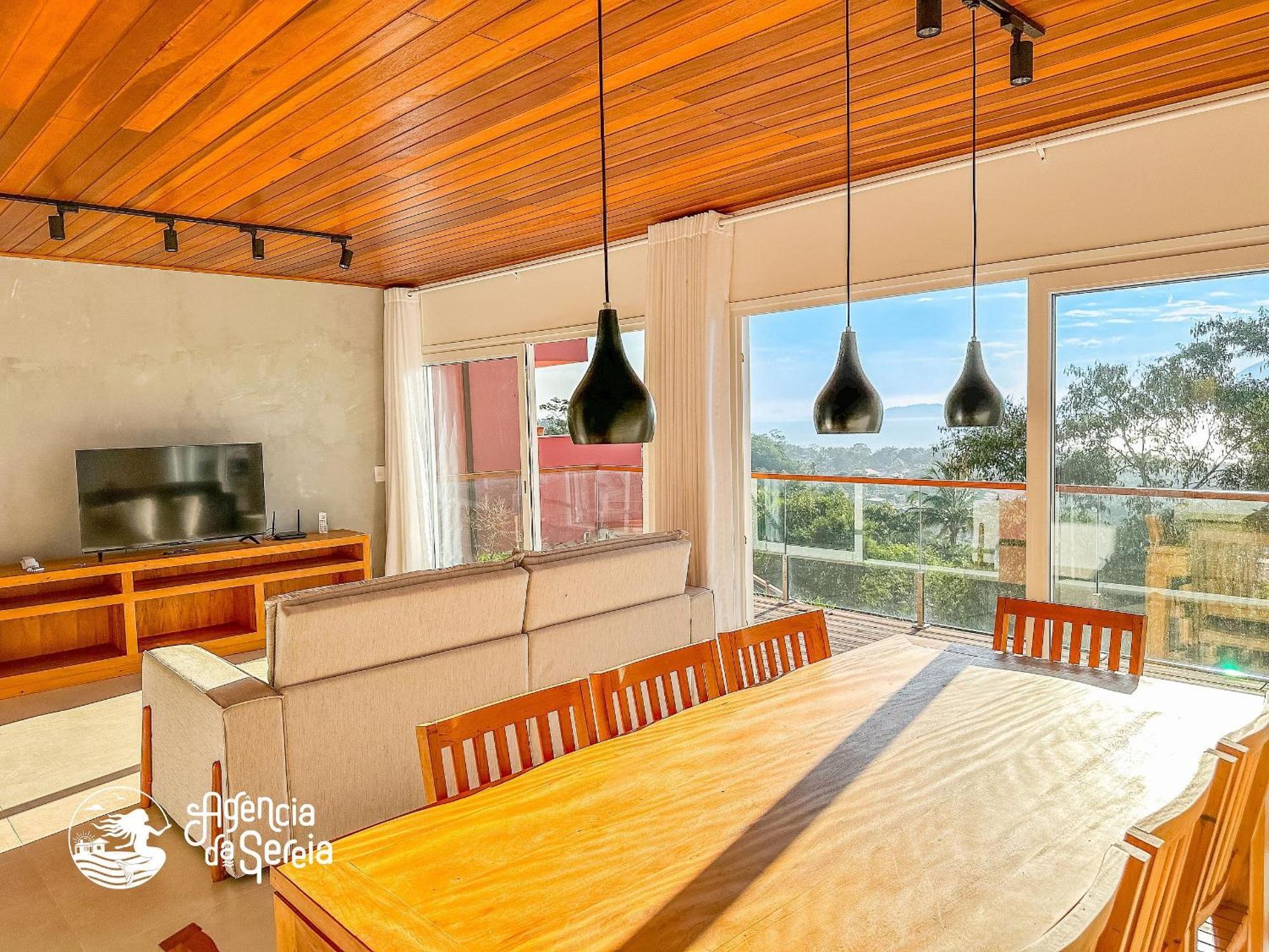 Linda Casa Com Vista Incrivel Em Condominio No Sul Da Ilha 일랴벨라 외부 사진